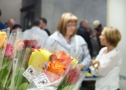 Soirée une rose pour une maman et distribution de l'UCAnnuaire